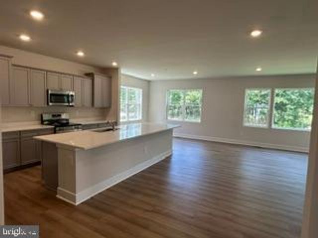 10109 SHENANDOAH LN, White Plains, MD 20695