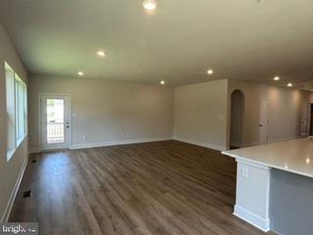 10109 SHENANDOAH LN, White Plains, MD 20695