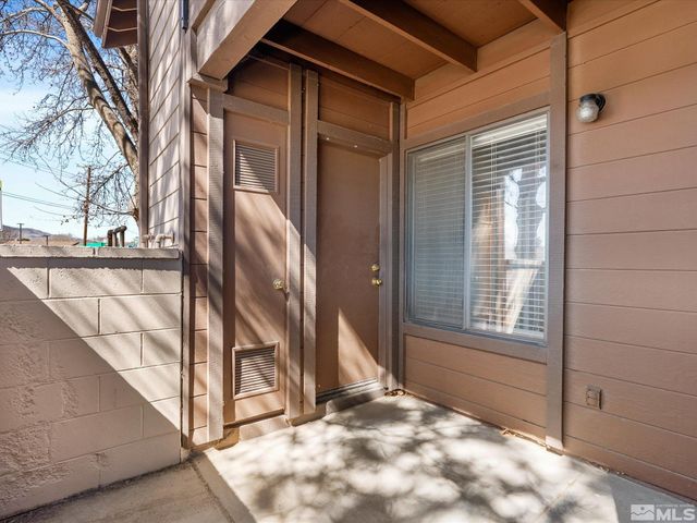 1465 E Peckham Lane APT 55, Reno, NV 89502