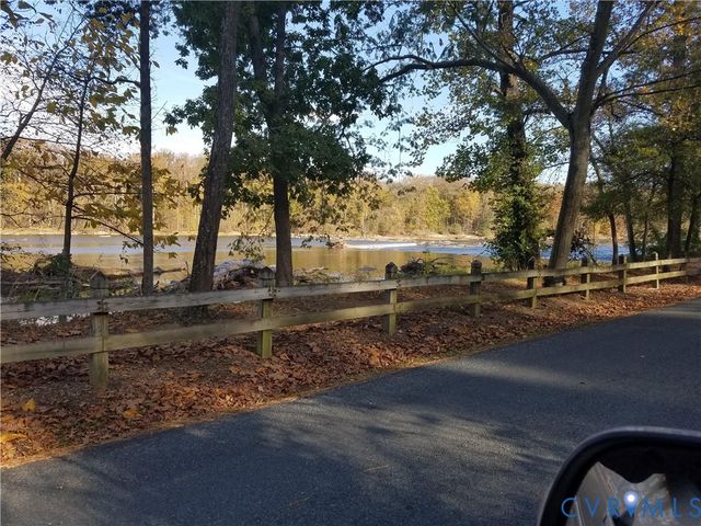 3369 Warner Rd, Richmond, VA 23225