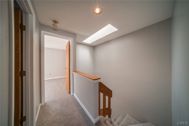 164 Iron Oak Circle, Salina, NY 13088