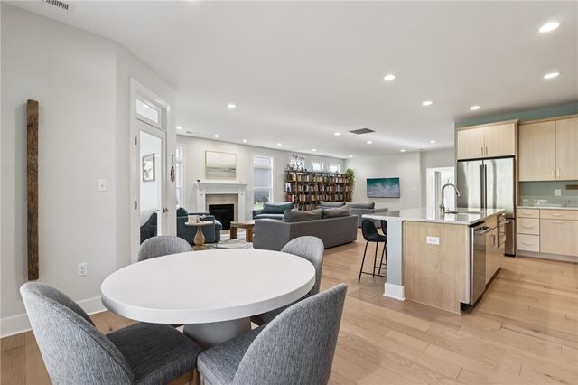 207 Rock Creek Rd, Indiana Twp, PA 15238