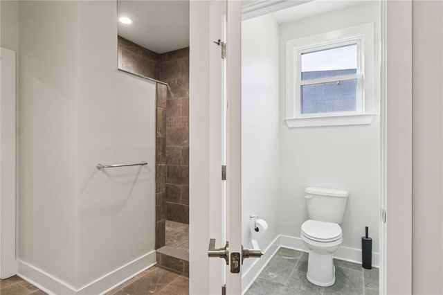 207 Rock Creek Rd, Indiana Twp, PA 15238