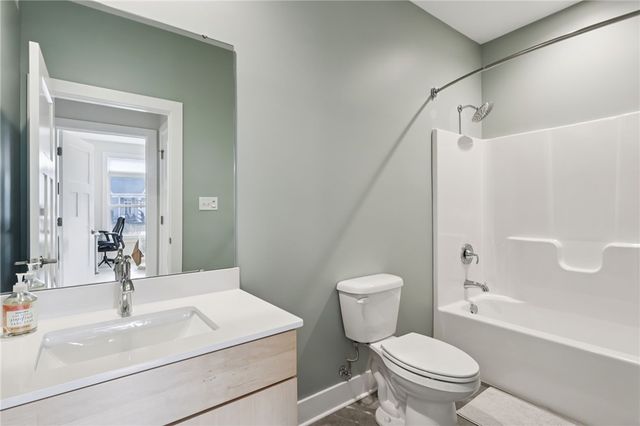 207 Rock Creek Rd, Indiana Twp, PA 15238