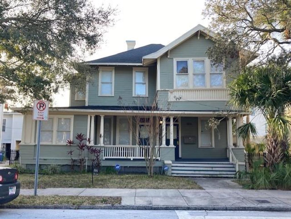 806 W DE LEON STREET, Tampa, FL 33606