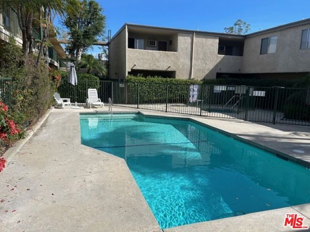 10540 Balboa Boulevard 125, Granada Hills (los Angeles), CA 91344