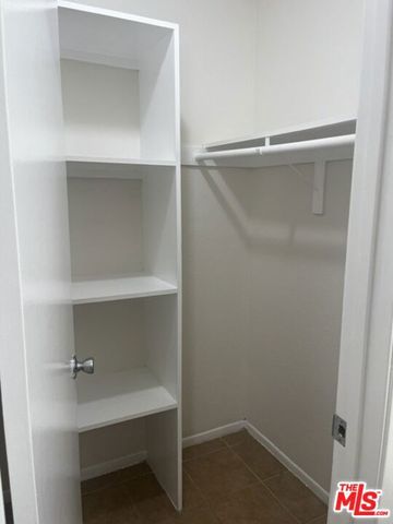 10540 Balboa Boulevard 125, Granada Hills (los Angeles), CA 91344