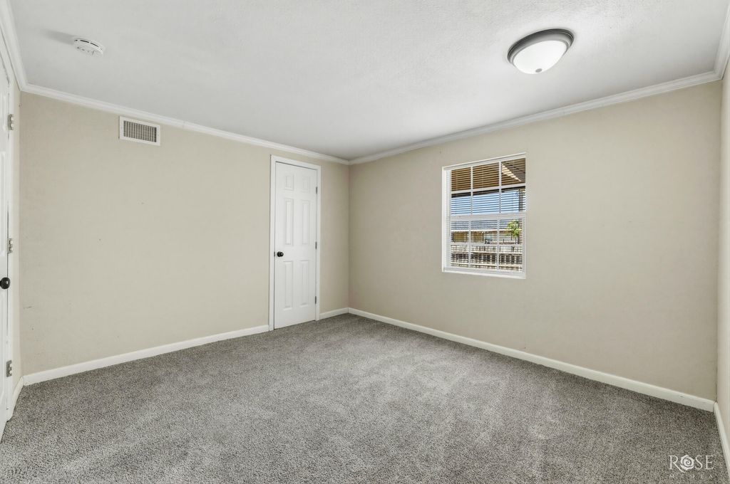 Image 24 of property listing at 606 W Duncan Avenue, Mertzon, TX 76941