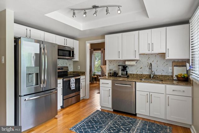444 SUGARLAND RUN DR, Sterling, VA 20164