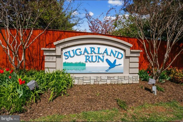 444 SUGARLAND RUN DR, Sterling, VA 20164