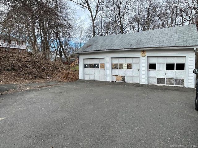 96 Gridley Street, Bristol, CT 06010