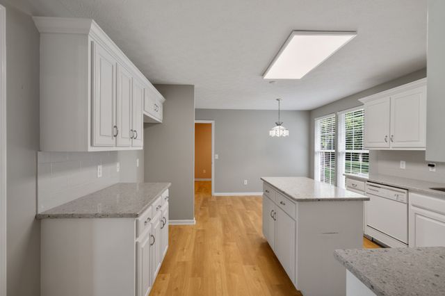 741 Trousdale Ferry Pike, Lebanon, TN 37087