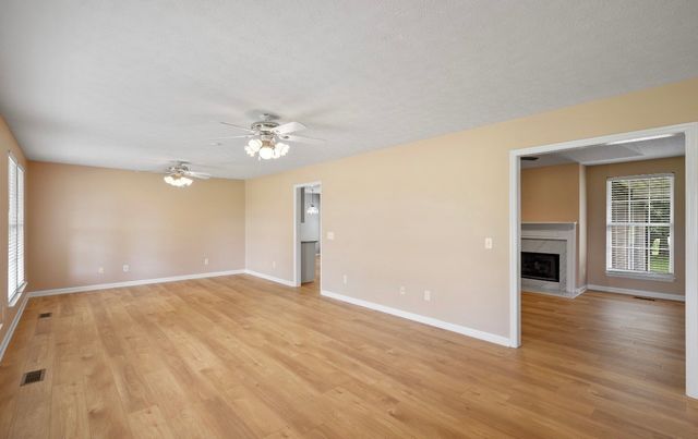 741 Trousdale Ferry Pike, Lebanon, TN 37087