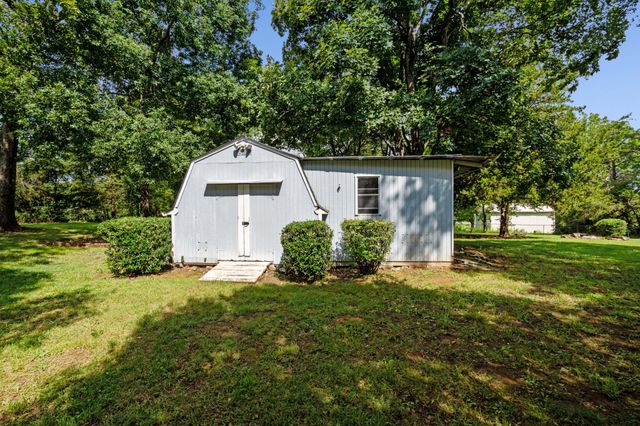 741 Trousdale Ferry Pike, Lebanon, TN 37087