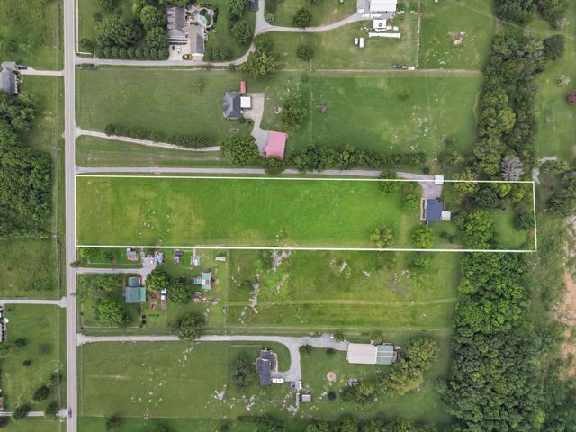 741 Trousdale Ferry Pike, Lebanon, TN 37087