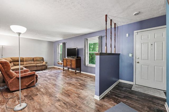 97 Mt Holly Lane, Batavia Twp, OH 45102