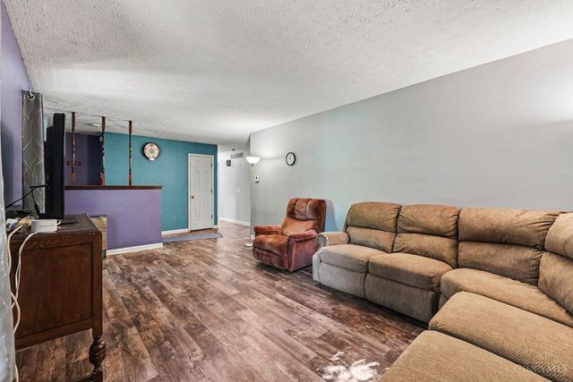 97 Mt Holly Lane, Batavia Twp, OH 45102