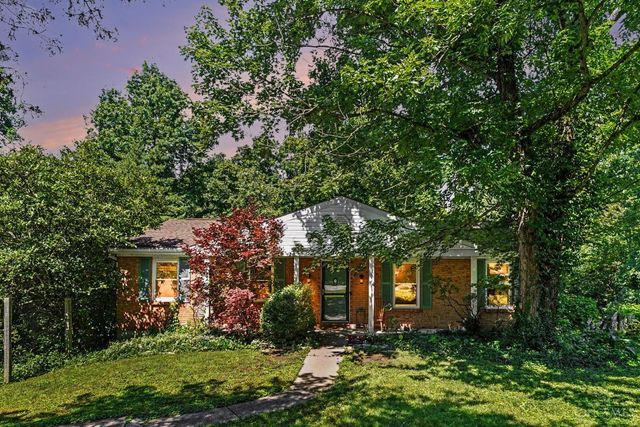 97 Mt Holly Lane, Batavia Twp, OH 45102