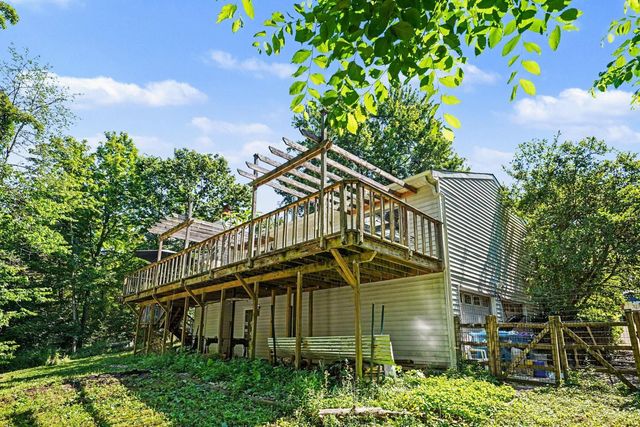97 Mt Holly Lane, Batavia Twp, OH 45102