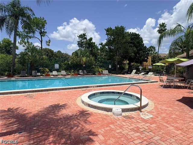 2905 Winkler AVE 719, Fort Myers, FL 33916
