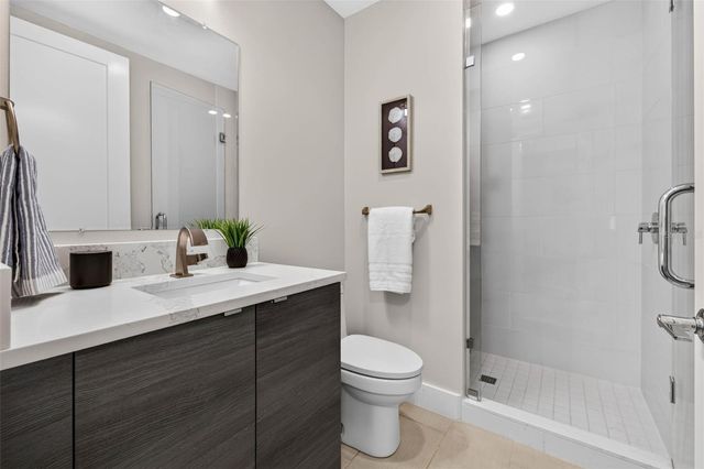 100 1ST AVENUE N 1603, St Petersburg, FL 33701
