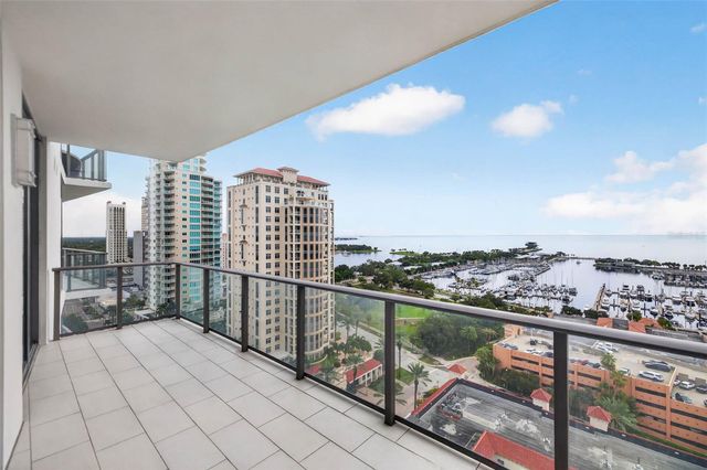 100 1ST AVENUE N 1603, St Petersburg, FL 33701