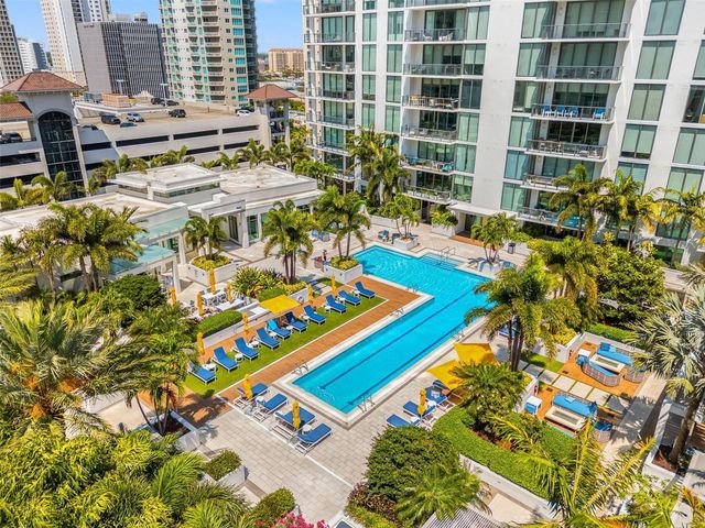 100 1ST AVENUE N 1603, St Petersburg, FL 33701