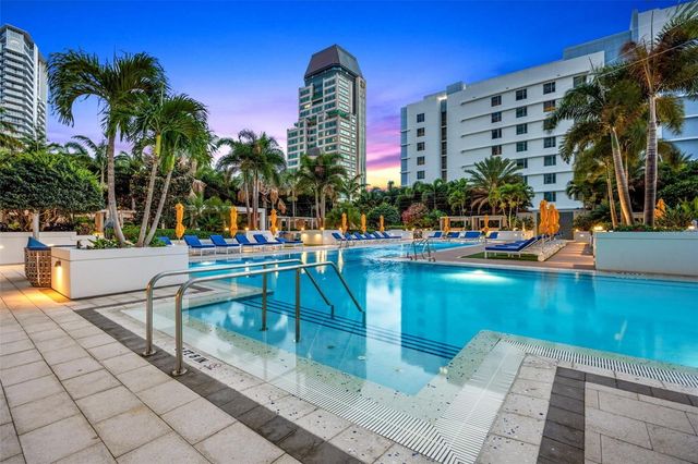100 1ST AVENUE N 1603, St Petersburg, FL 33701