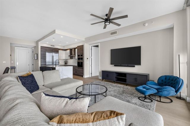 100 1ST AVENUE N 1603, St Petersburg, FL 33701