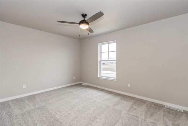 7025 Harlan Eddy Drive SW, Cedar Rapids, IA 52404