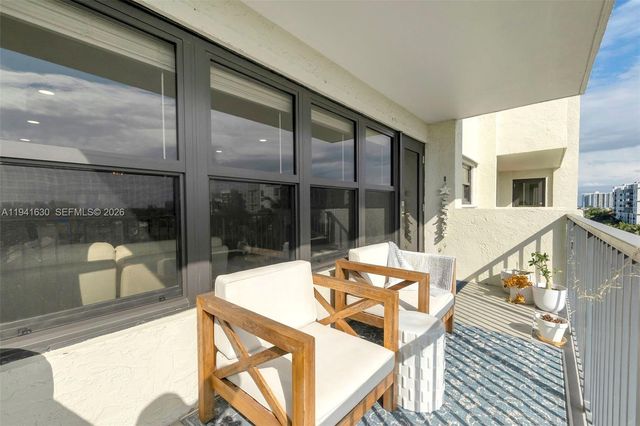 3200 Port Royale Dr N 705, Fort Lauderdale, FL 33308