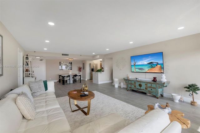 3200 Port Royale Dr N 705, Fort Lauderdale, FL 33308