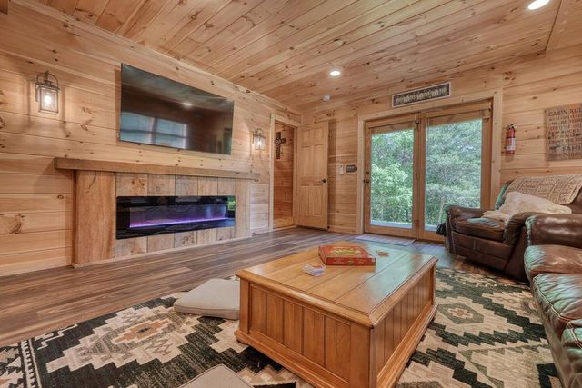 122 Sullivan Trail, Blairsville, GA 30512