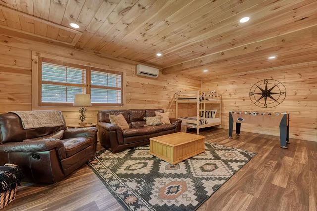 122 Sullivan Trail, Blairsville, GA 30512
