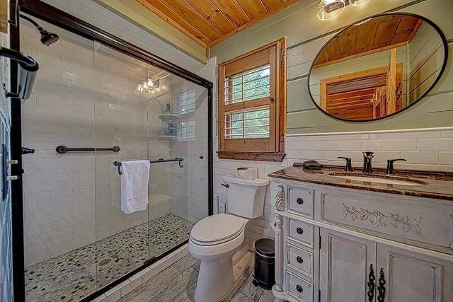 122 Sullivan Trail, Blairsville, GA 30512