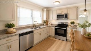 56 East Avenue, Rossville, GA 30741