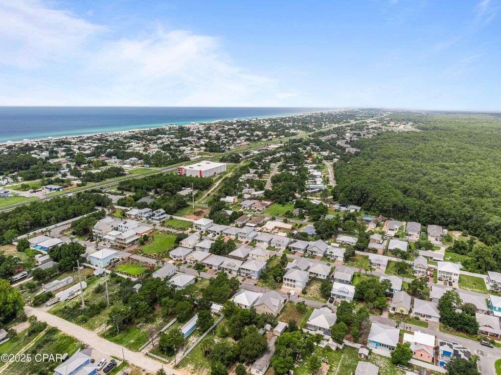 Image 15 of property listing at 471 Paradise Boulevard, Panama City Beach, FL 32413