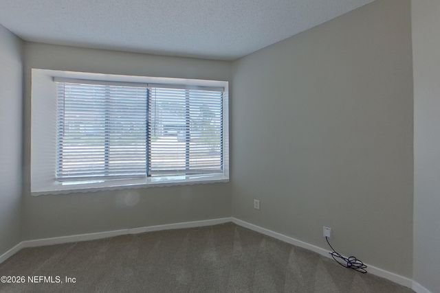 12124 ROUNDHAM Lane N, Jacksonville, FL 32225