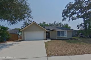 12124 ROUNDHAM Lane N, Jacksonville, FL 32225