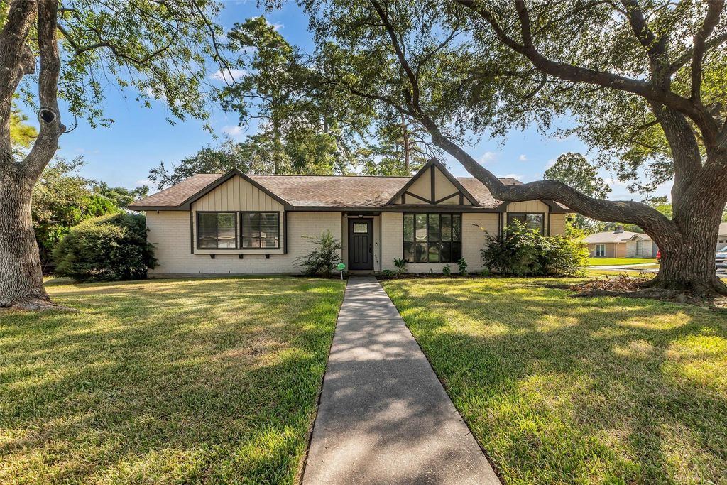23102 Cimber Lane, Spring, TX 77373