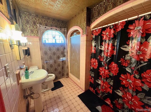 17305 Northlawn Street, Detroit, MI 48221