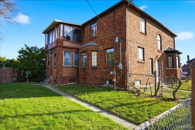 17305 Northlawn Street, Detroit, MI 48221