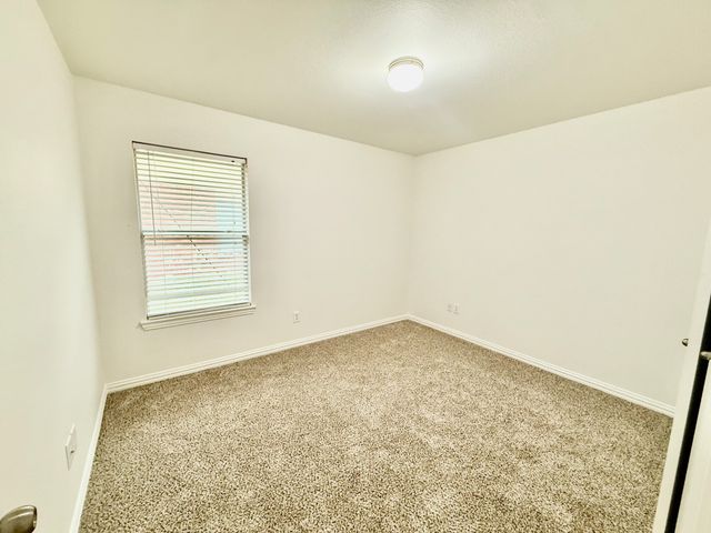 1223 Fleetwood Cove Drive, Grand Prairie, TX 75052