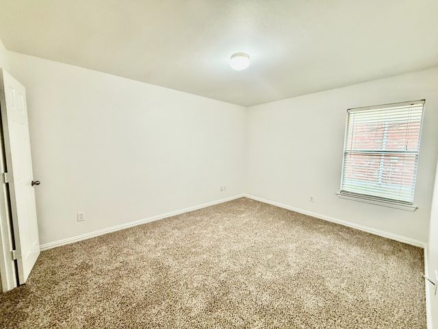 1223 Fleetwood Cove Drive, Grand Prairie, TX 75052