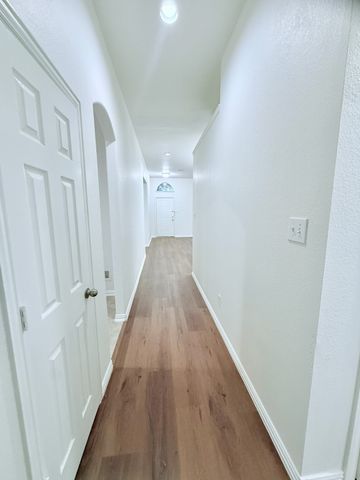 1223 Fleetwood Cove Drive, Grand Prairie, TX 75052