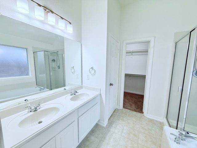 1223 Fleetwood Cove Drive, Grand Prairie, TX 75052