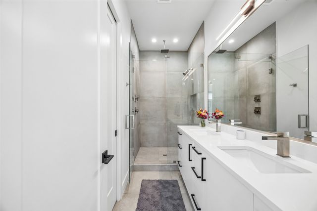 1865 Summit Avenue 102, Dallas, TX 75206
