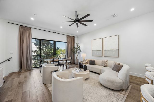 1865 Summit Avenue 102, Dallas, TX 75206