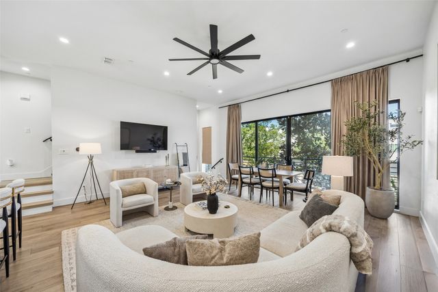 1865 Summit Avenue 102, Dallas, TX 75206
