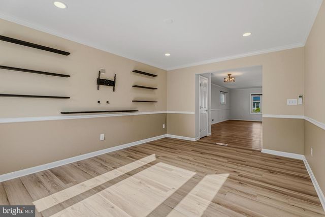 33 HADDINGTON RD, Lutherville Timonium, MD 21093